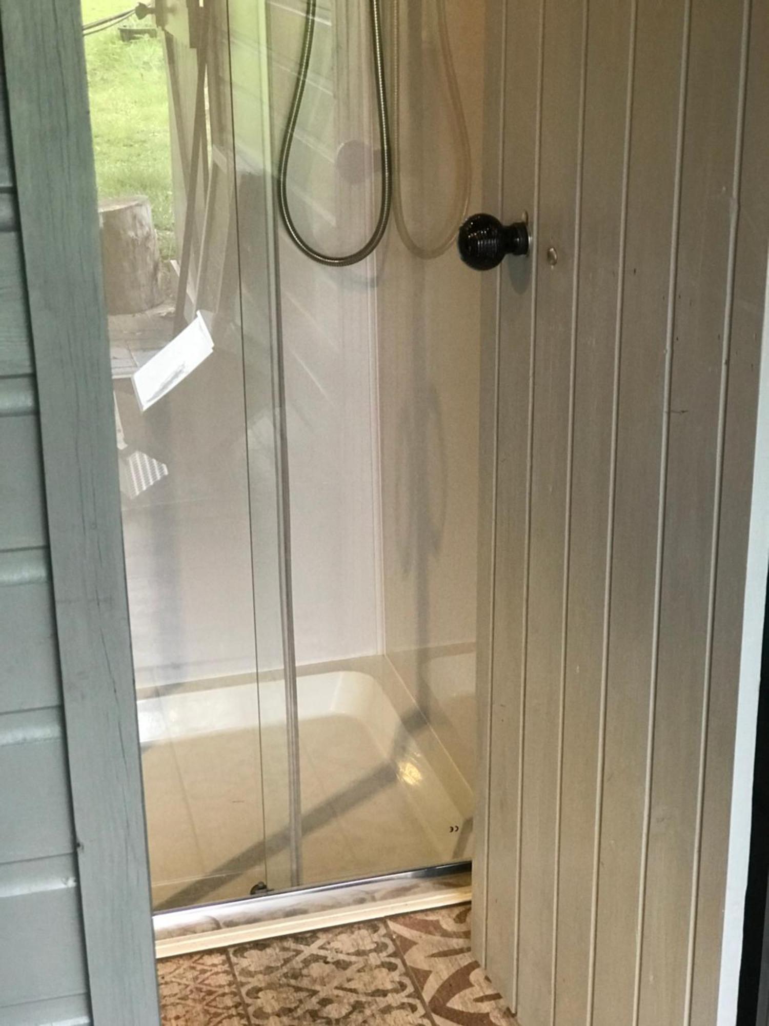 Woodpecker Shepherd Hut With Private Facilities Newmarket Cb8 Apartamento